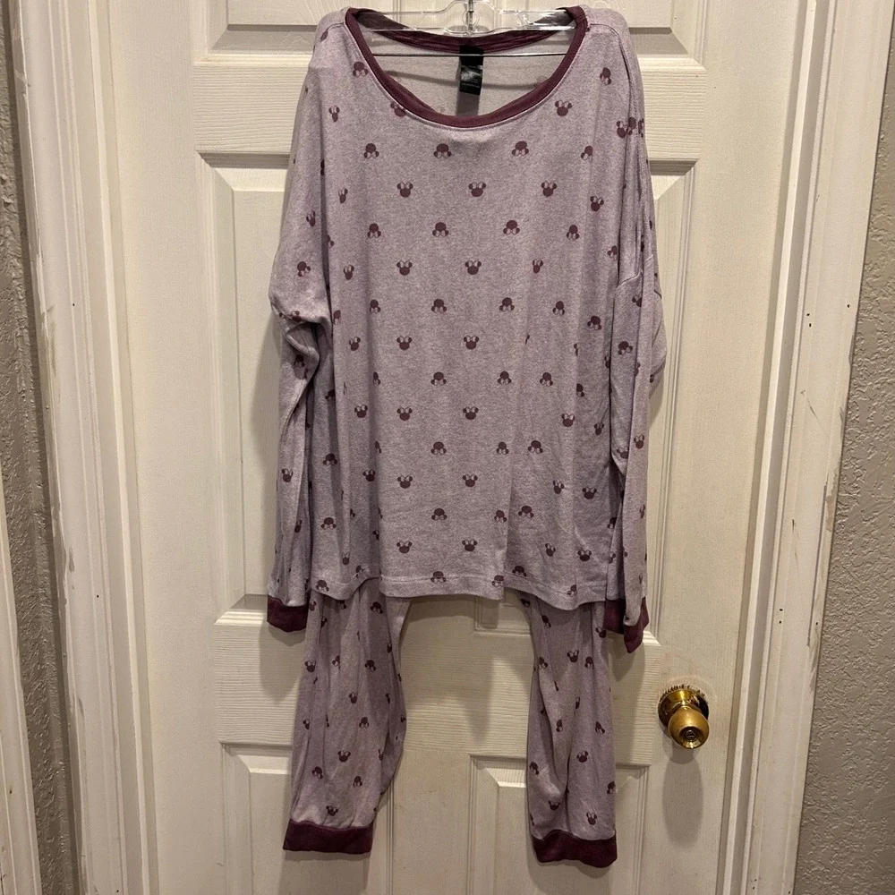 Disney Minnie Mouse Pajama Set Womens XL Purple‎ Long Sleeve Joggers Loungewear - Picture 2 of 9